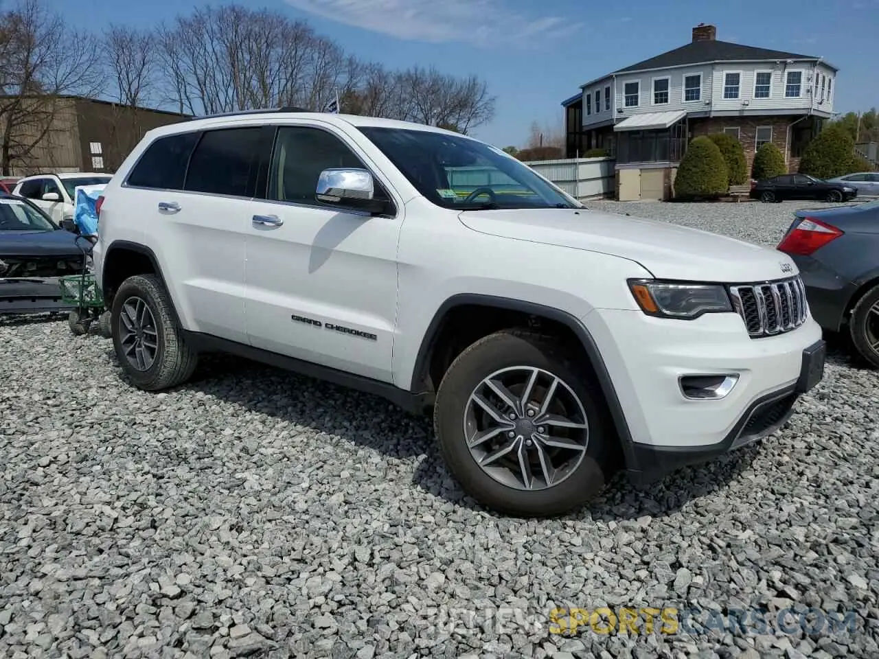 4 Photograph of a damaged car 1C4RJFBG7KC538990 JEEP GRAND CHER 2019