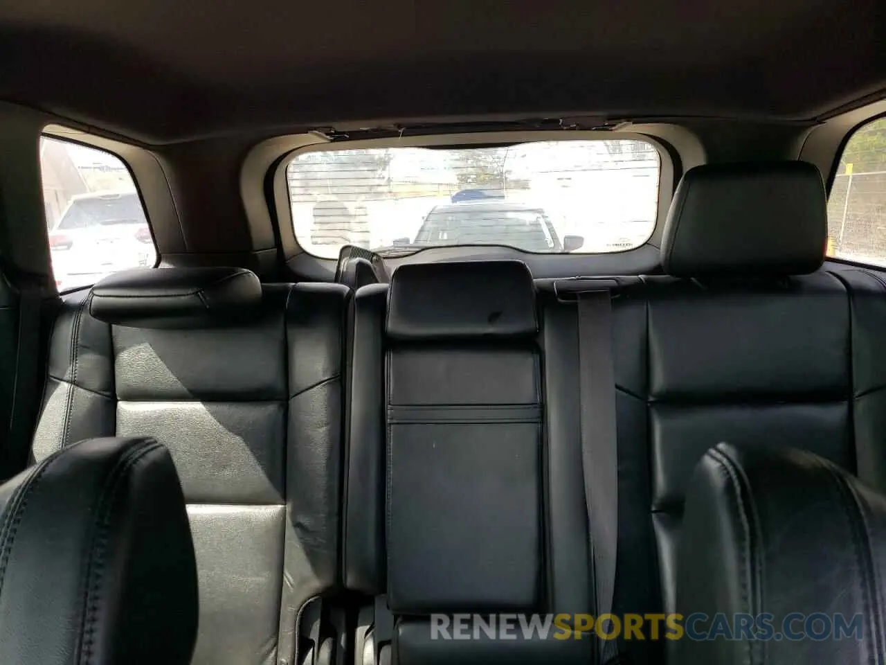 10 Фотография поврежденного автомобиля 1C4RJFBG7KC840411 JEEP GRAND CHER 2019