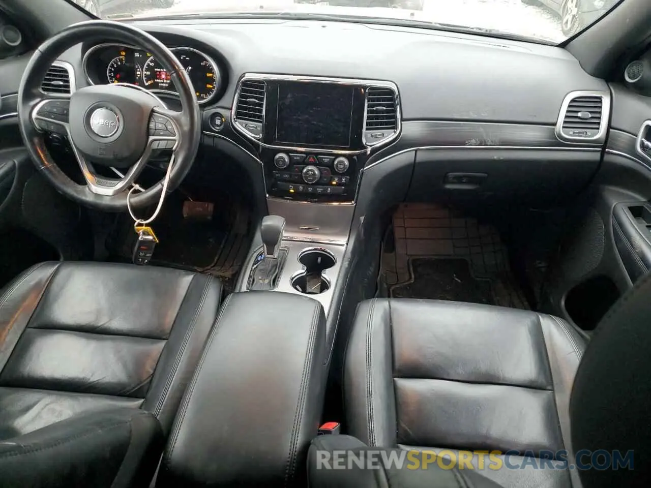 8 Photograph of a damaged car 1C4RJFBG8KC829689 JEEP GRAND CHER 2019