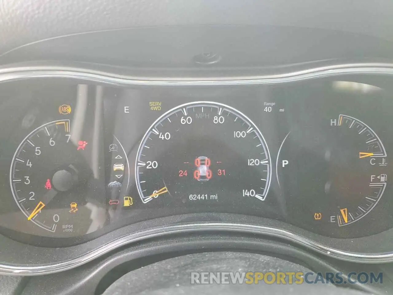 9 Фотография поврежденного автомобиля 1C4RJFBG9KC683254 JEEP GRAND CHER 2019