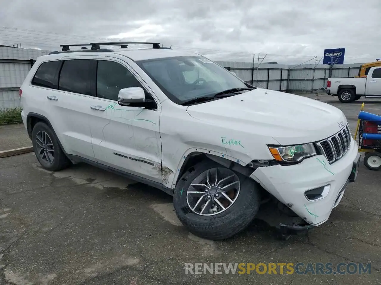 4 Photograph of a damaged car 1C4RJFBG9KC723851 JEEP GRAND CHER 2019