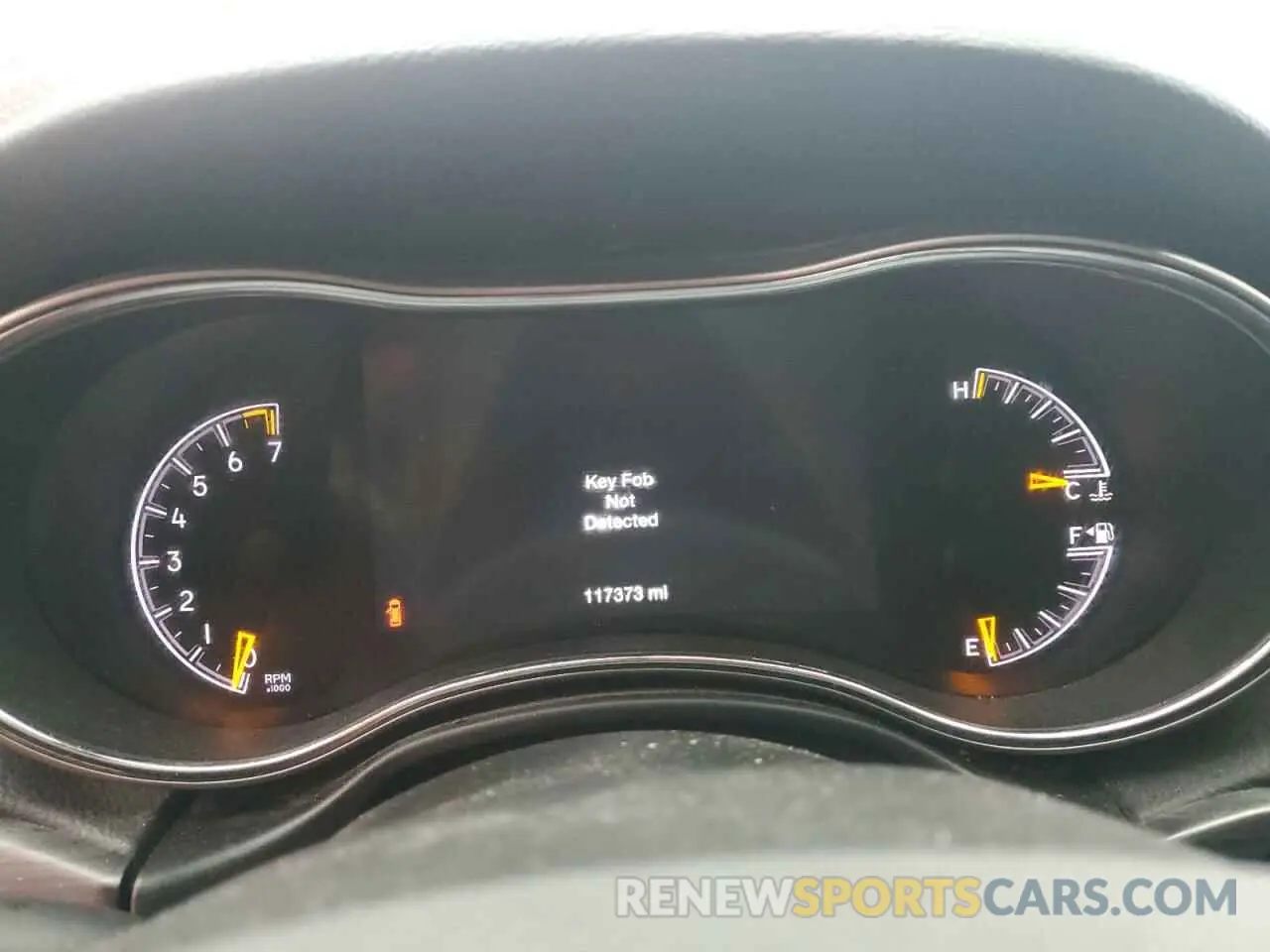 9 Photograph of a damaged car 1C4RJFBGXKC600379 JEEP GRAND CHER 2019
