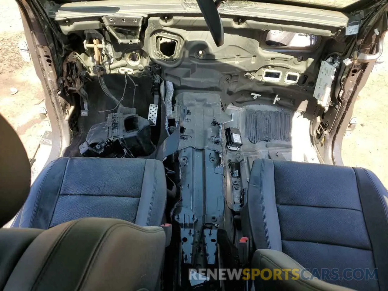 8 Фотография поврежденного автомобиля 1C4RJFBGXKC627419 JEEP GRAND CHER 2019