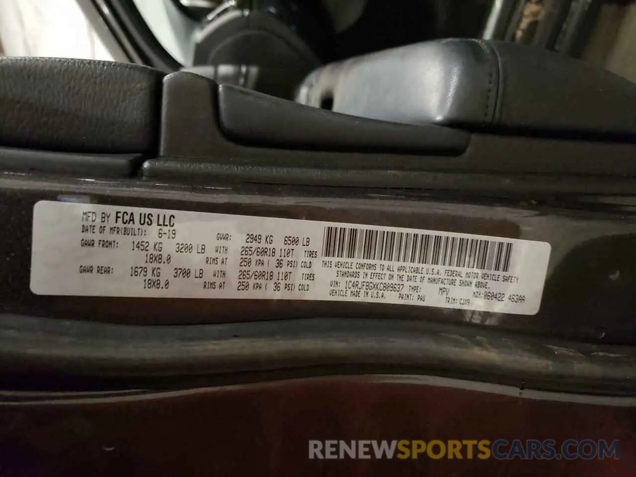 16 Photograph of a damaged car 1C4RJFBGXKC809637 JEEP GRAND CHER 2019