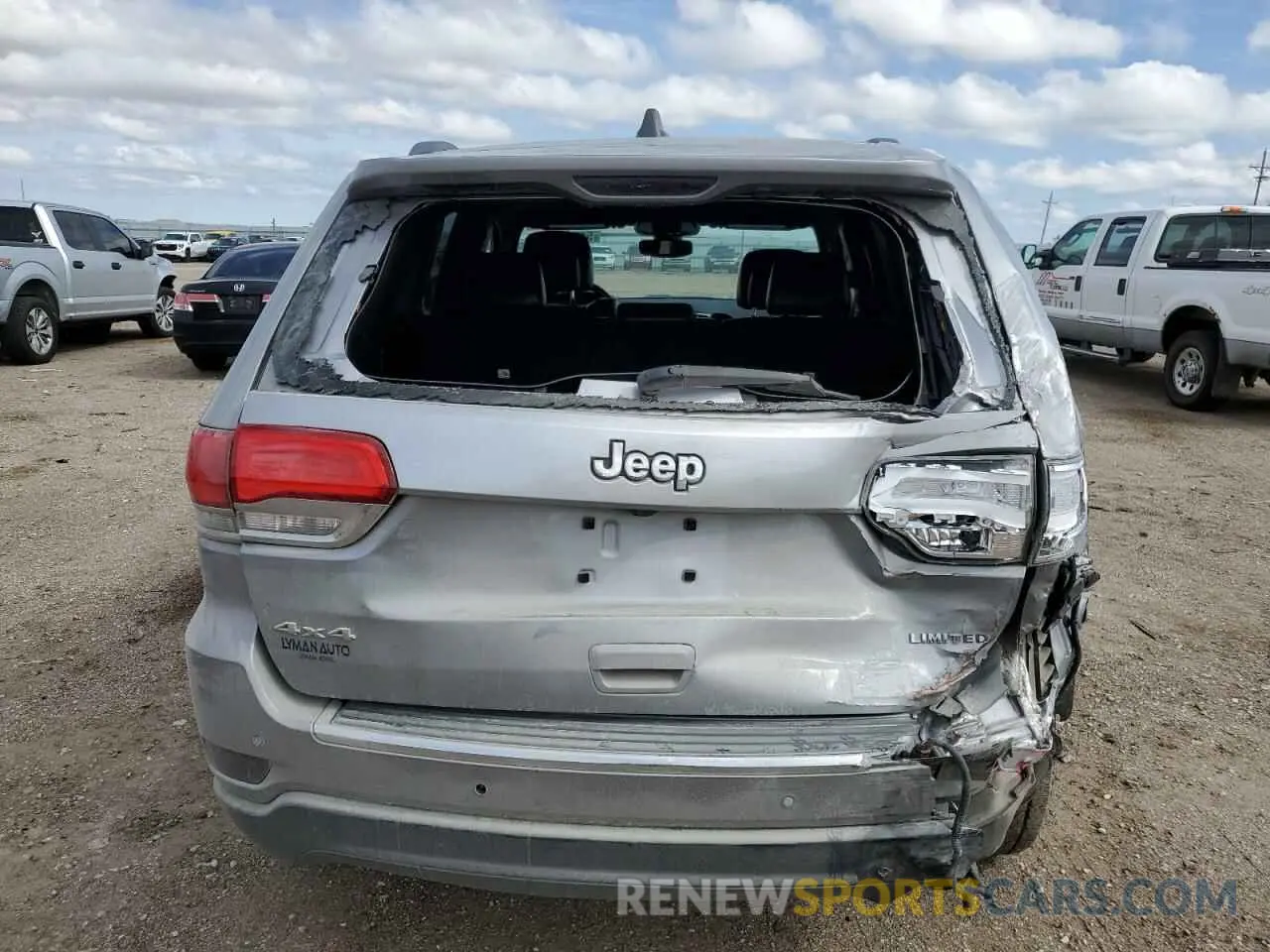 6 Photograph of a damaged car 1C4RJFBGXKC838930 JEEP GRAND CHER 2019