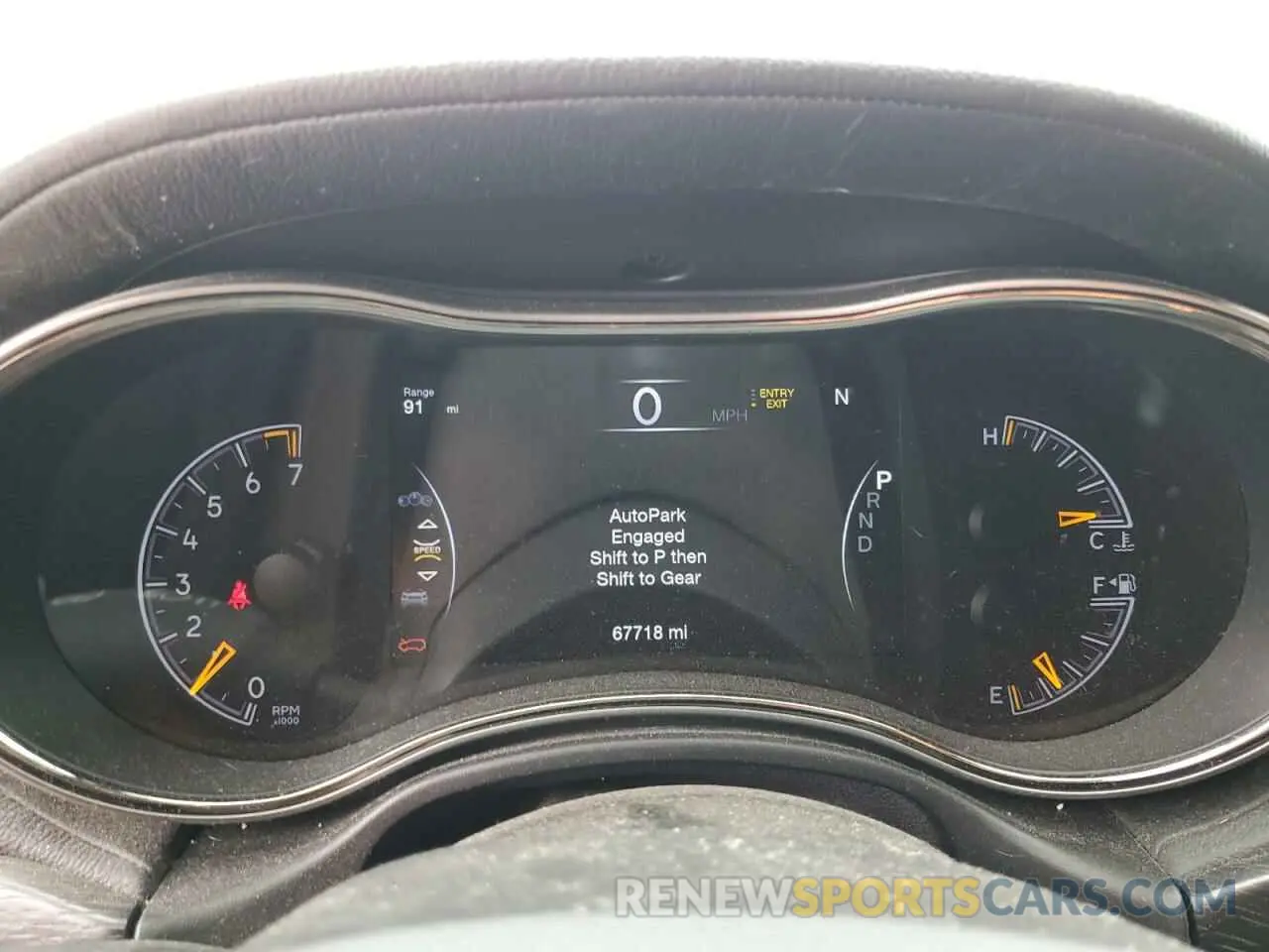 9 Photograph of a damaged car 1C4RJFCG0KC636953 JEEP GRAND CHER 2019
