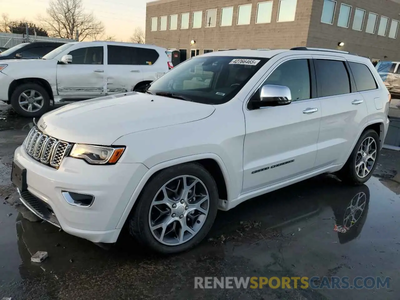 1 Photograph of a damaged car 1C4RJFCG2KC532853 JEEP GRAND CHER 2019