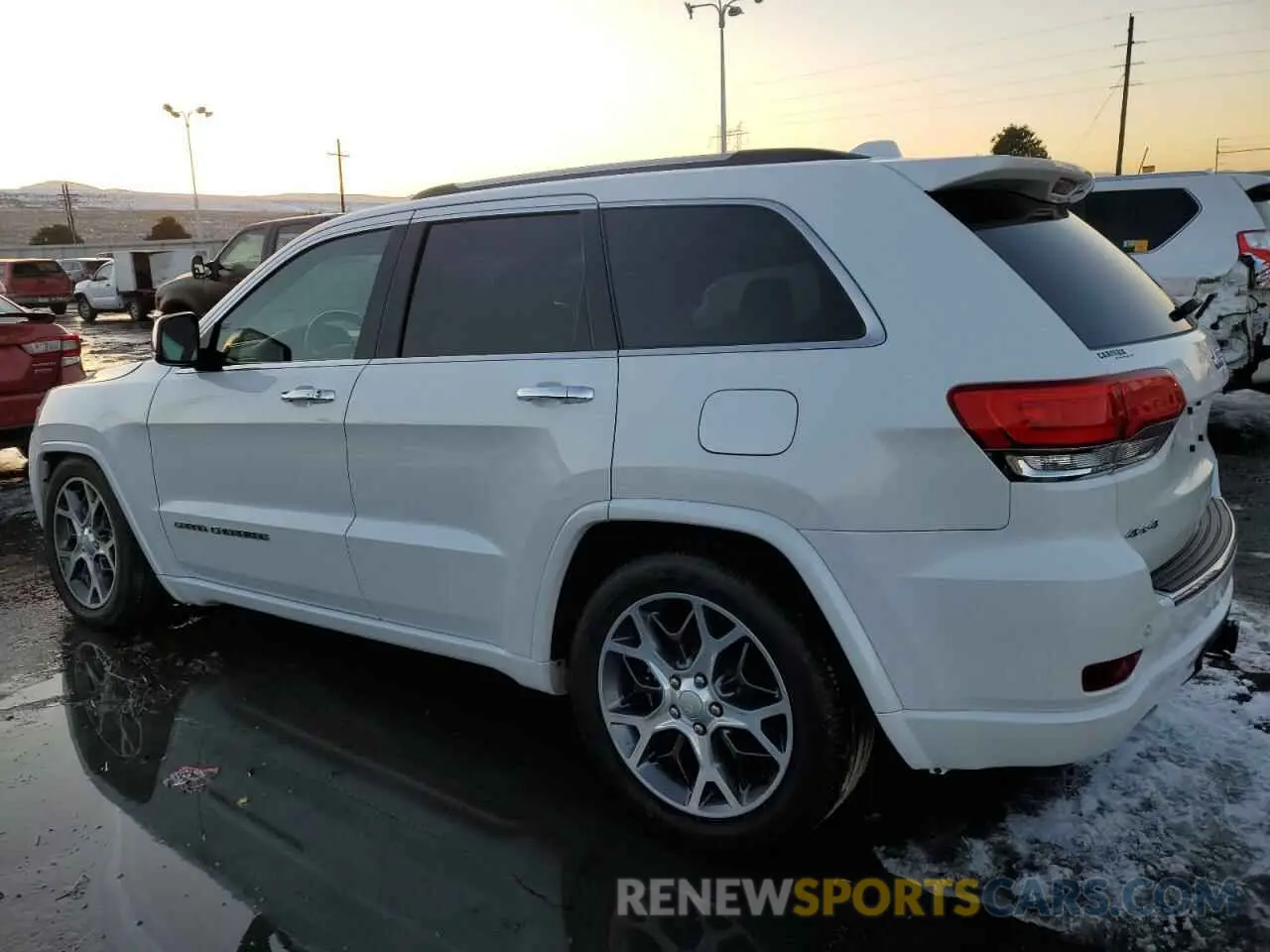 2 Photograph of a damaged car 1C4RJFCG2KC532853 JEEP GRAND CHER 2019