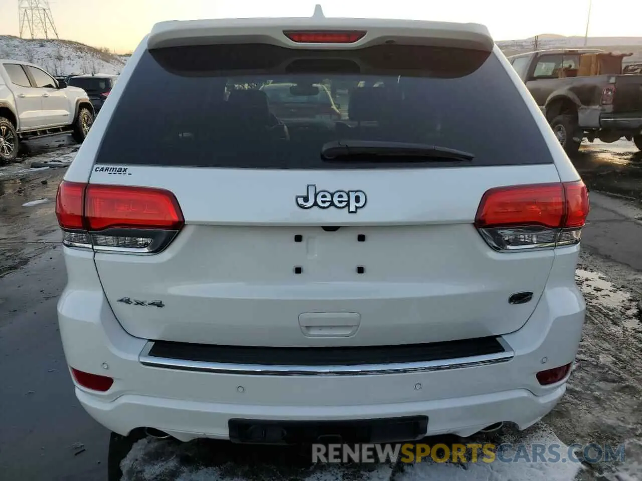 6 Photograph of a damaged car 1C4RJFCG2KC532853 JEEP GRAND CHER 2019