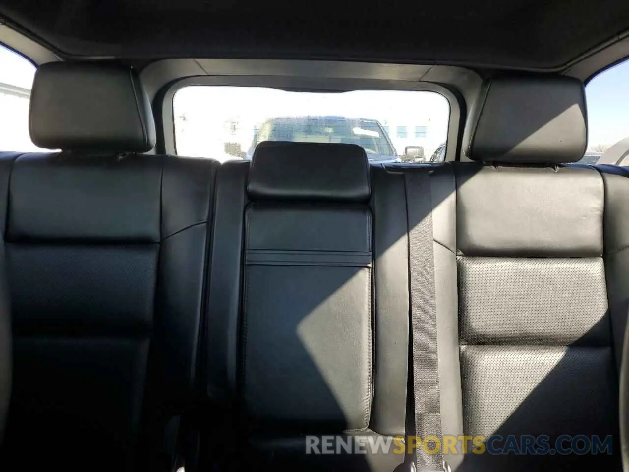 10 Фотография поврежденного автомобиля 1C4RJFCG2KC570597 JEEP GRAND CHER 2019