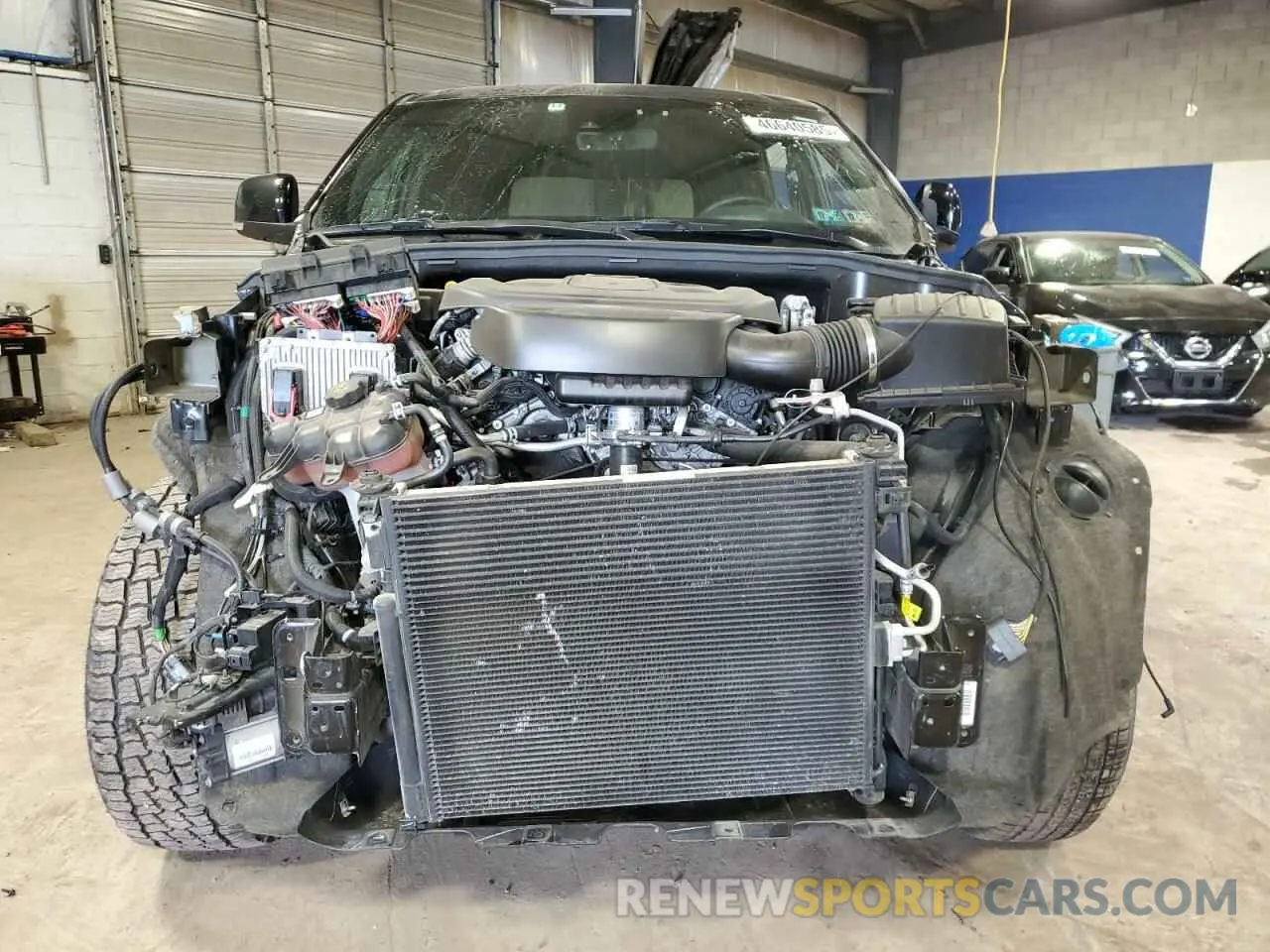 5 Фотография поврежденного автомобиля 1C4RJFCG6KC616531 JEEP GRAND CHER 2019