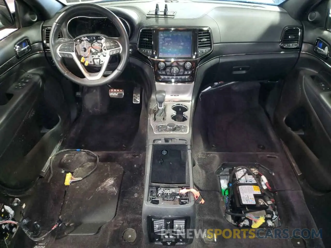 8 Фотография поврежденного автомобиля 1C4RJFCG6KC616531 JEEP GRAND CHER 2019