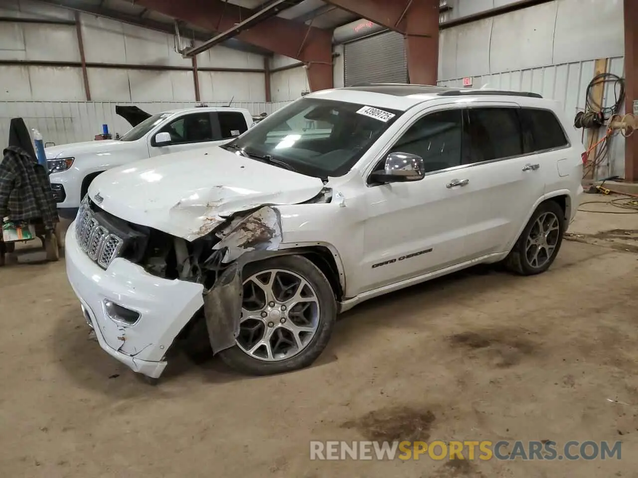 1 Фотография поврежденного автомобиля 1C4RJFCG9KC553764 JEEP GRAND CHER 2019