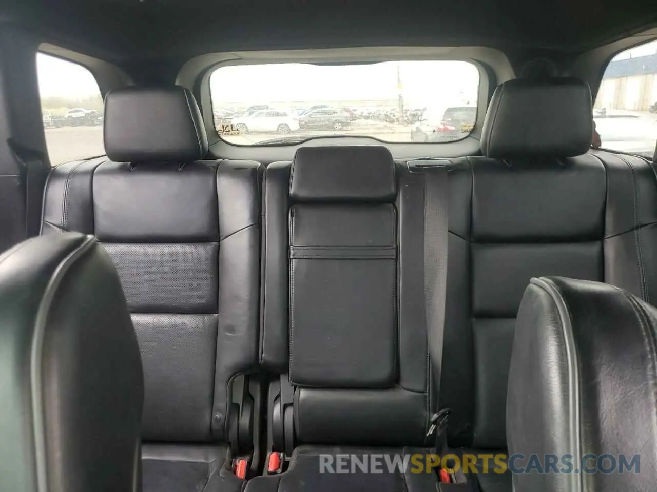 10 Photograph of a damaged car 1C4RJFCG9KC569799 JEEP GRAND CHER 2019