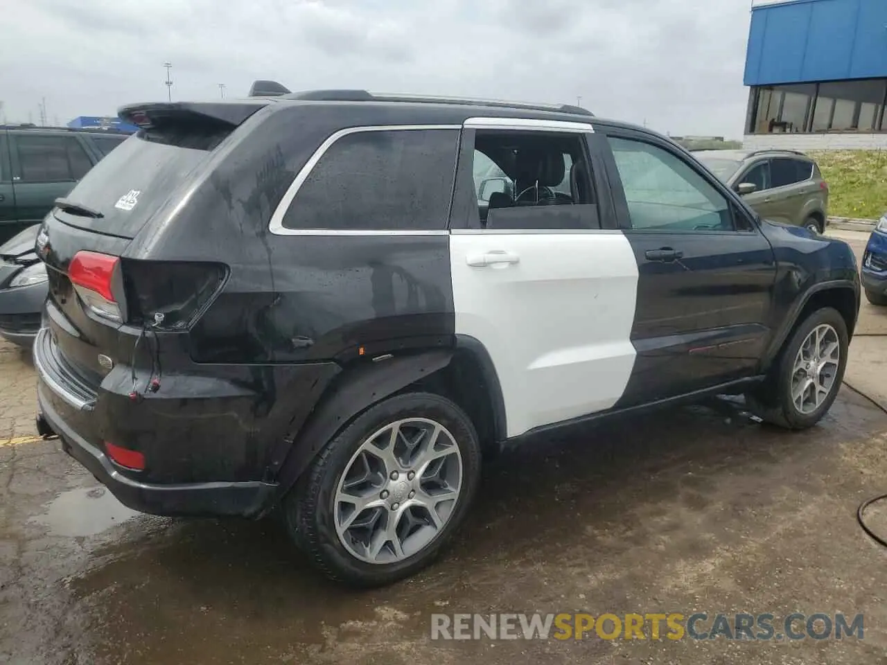3 Photograph of a damaged car 1C4RJFCG9KC569799 JEEP GRAND CHER 2019
