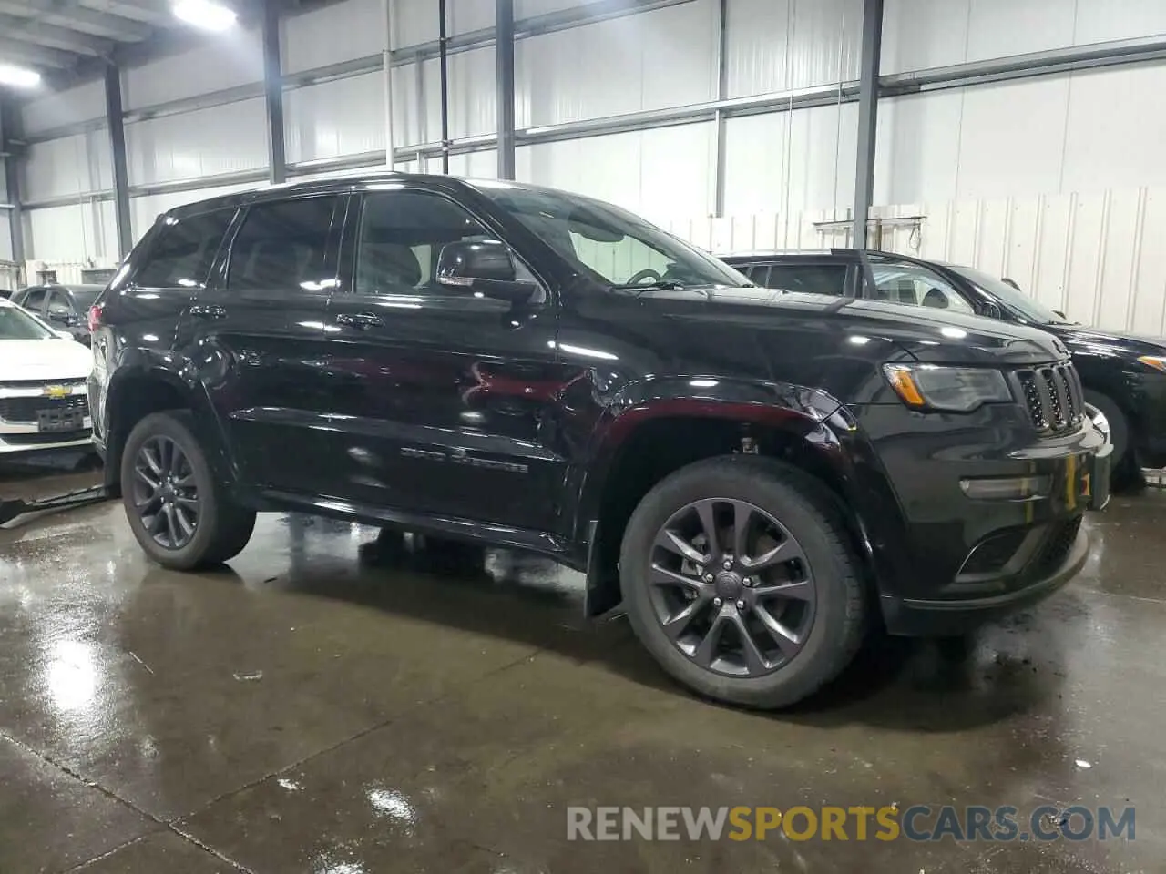 4 Photograph of a damaged car 1C4RJFCG9KC610965 JEEP GRAND CHER 2019