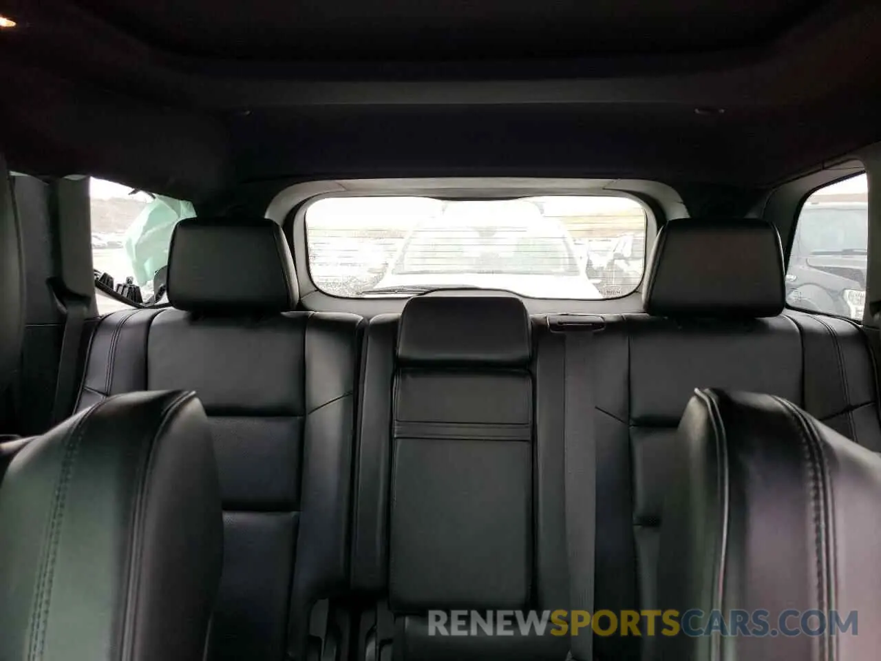 10 Photograph of a damaged car 1C4RJFCTXKC629294 JEEP GRAND CHER 2019