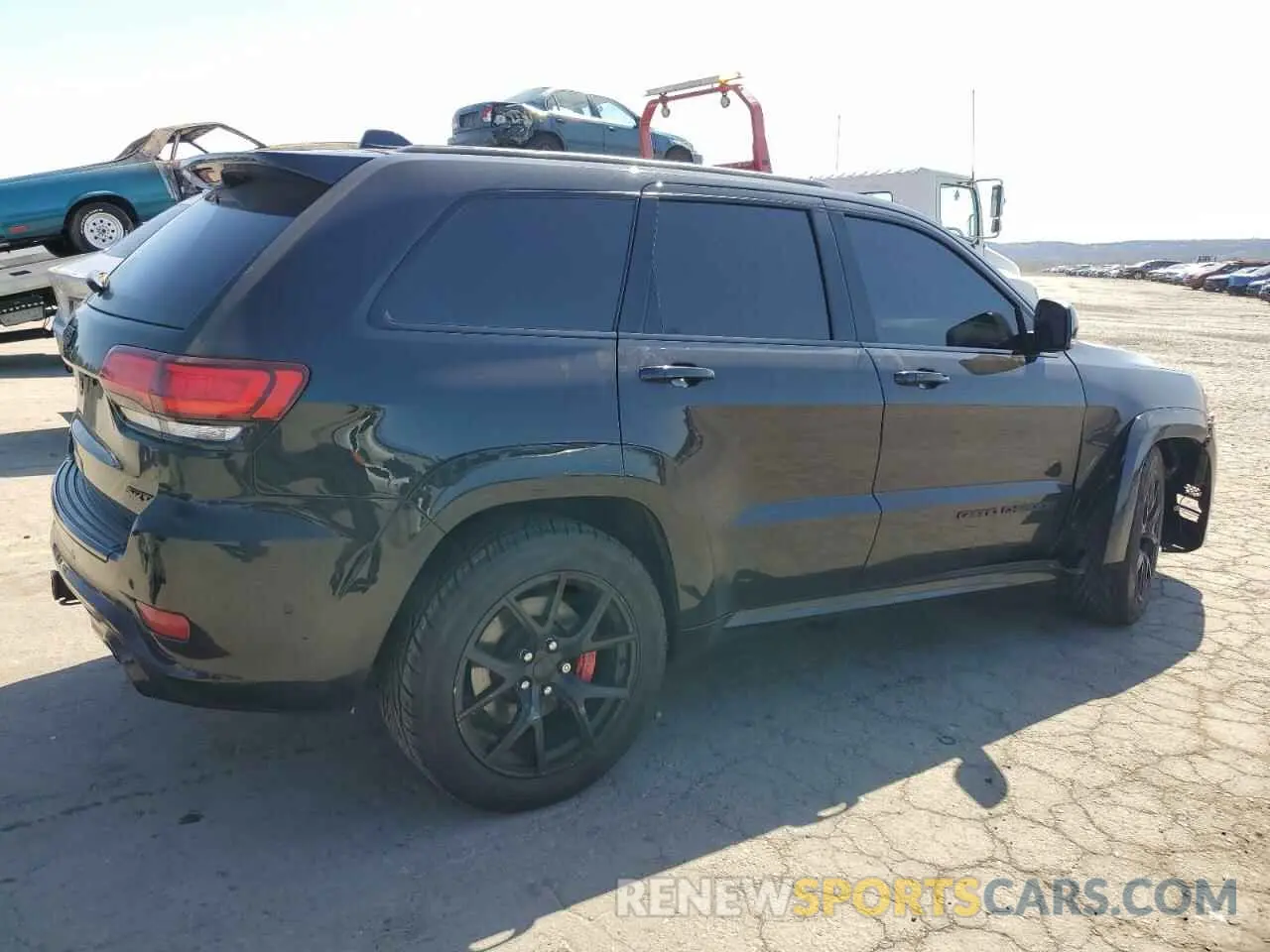 3 Фотография поврежденного автомобиля 1C4RJFDJ0KC774003 JEEP GRAND CHER 2019