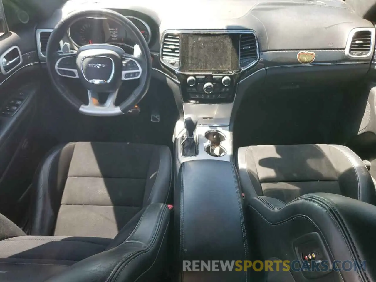 8 Фотография поврежденного автомобиля 1C4RJFDJ0KC826407 JEEP GRAND CHER 2019