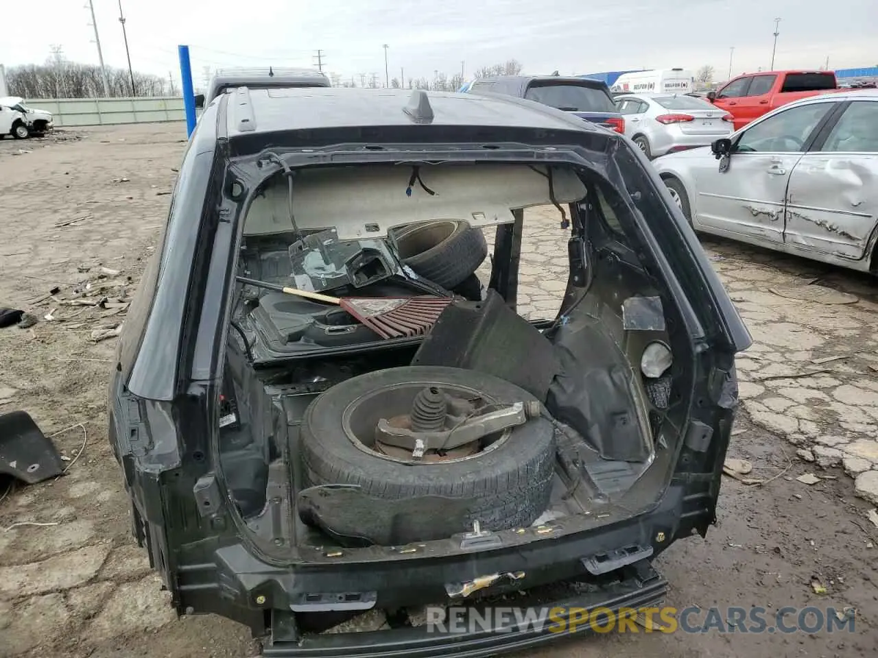 6 Фотография поврежденного автомобиля 1C4RJFDJ2KC792440 JEEP GRAND CHER 2019