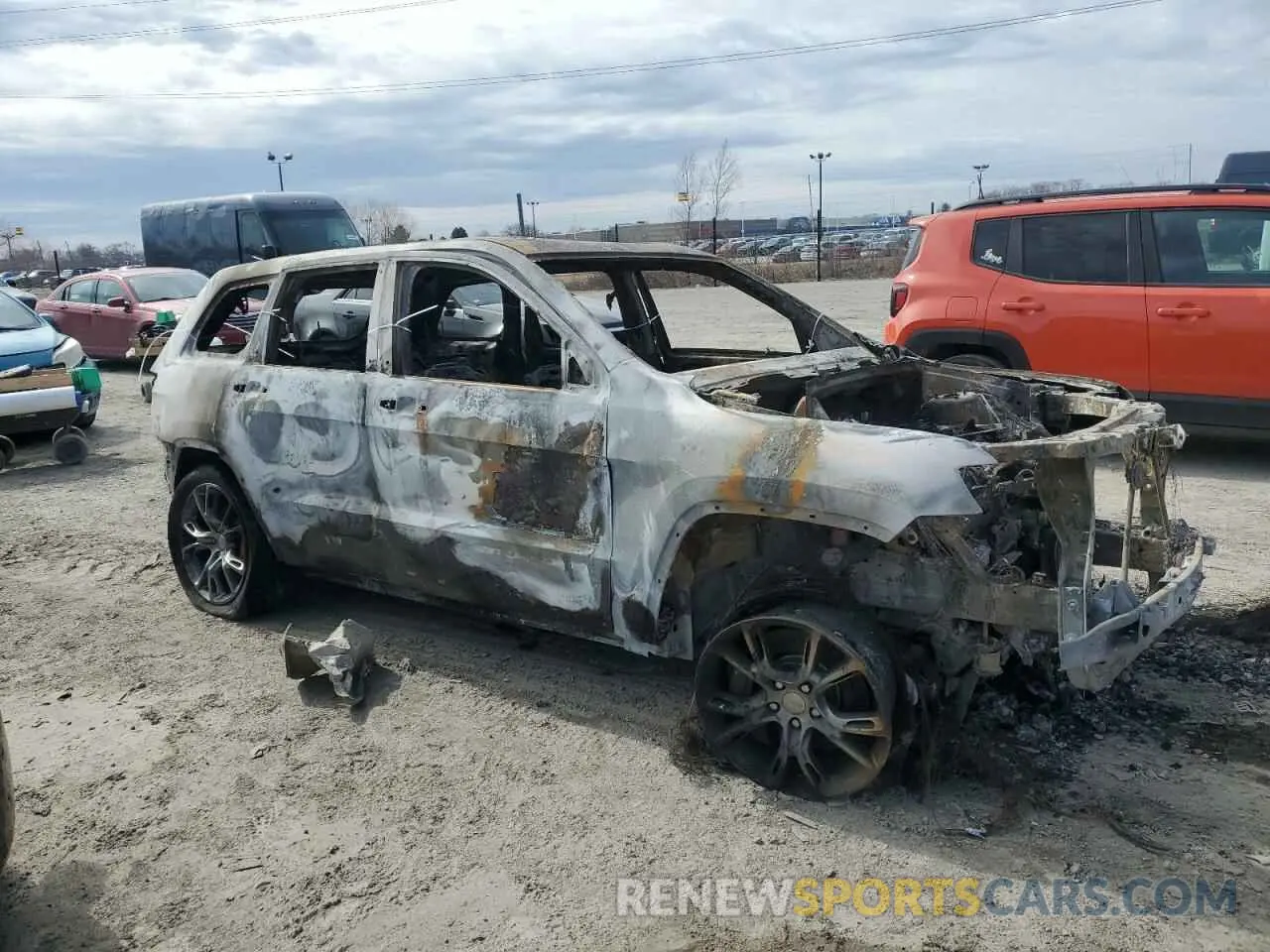 4 Photograph of a damaged car 1C4RJFDJ5KC551505 JEEP GRAND CHER 2019
