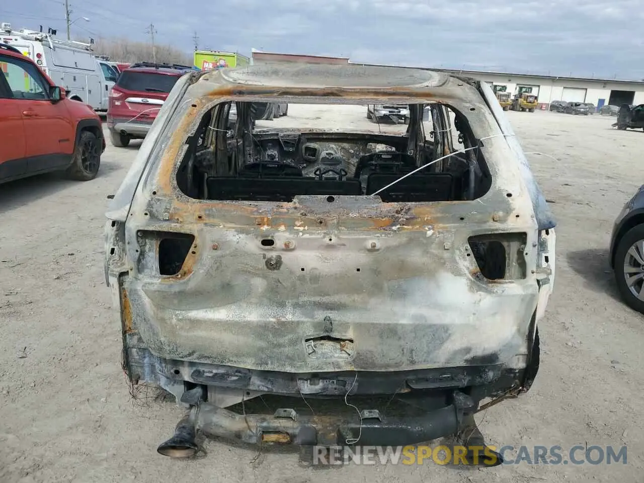 6 Photograph of a damaged car 1C4RJFDJ5KC551505 JEEP GRAND CHER 2019
