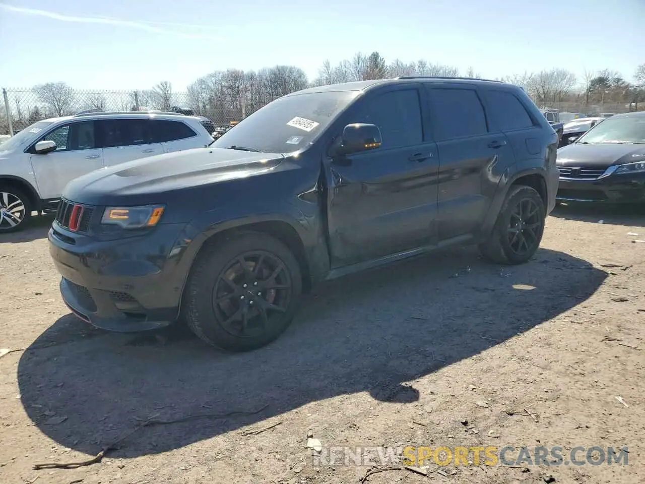 1 Фотография поврежденного автомобиля 1C4RJFDJ7KC678546 JEEP GRAND CHER 2019