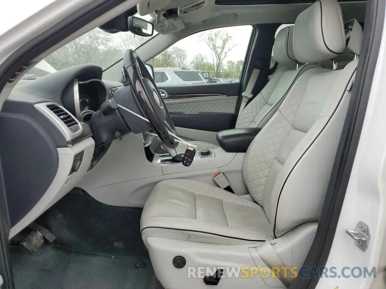7 Фотография поврежденного автомобиля 1C4RJFJT4KC848996 JEEP GRAND CHER 2019