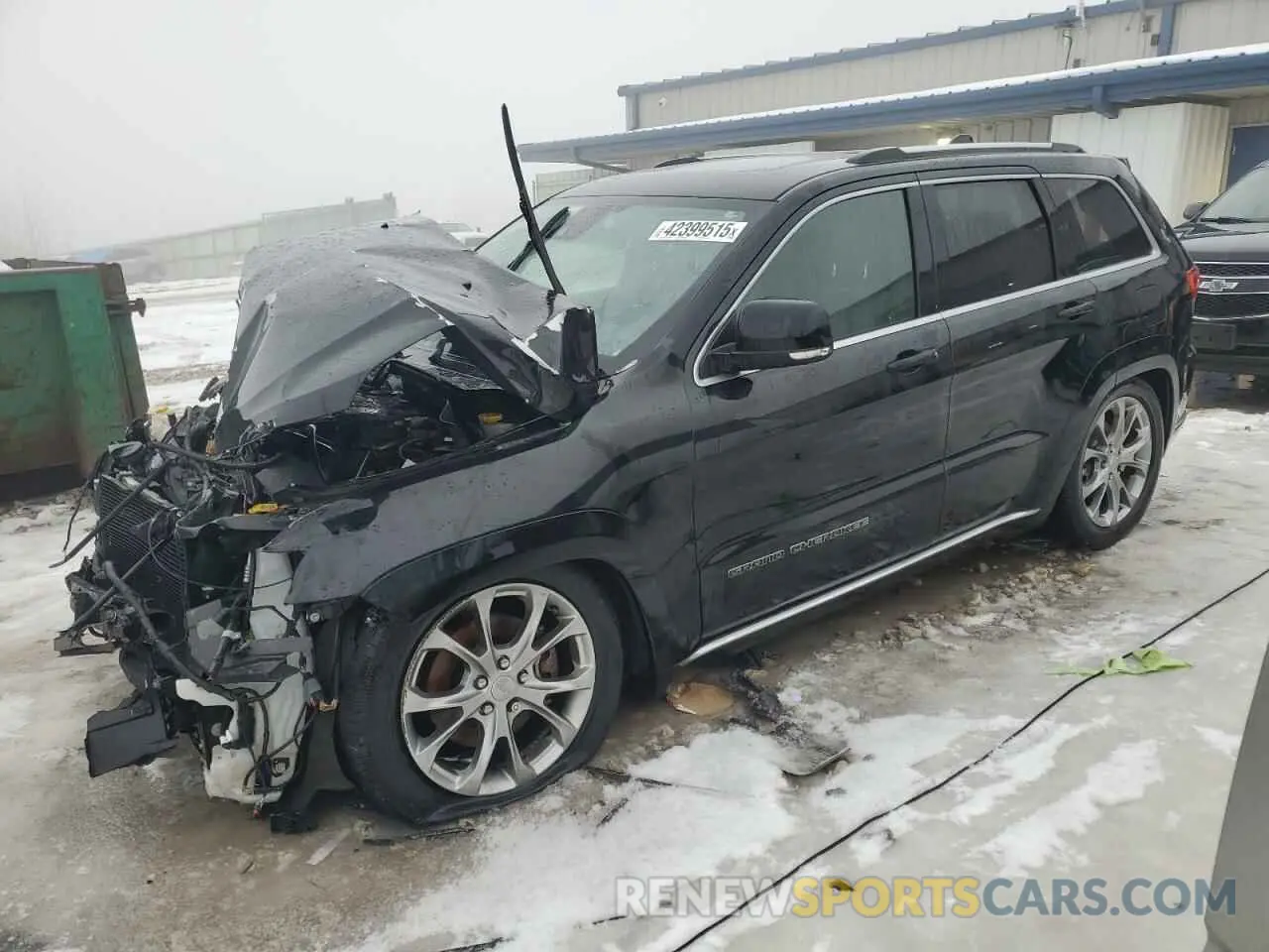 1 Photograph of a damaged car 1C4RJFJTXKC689319 JEEP GRAND CHER 2019