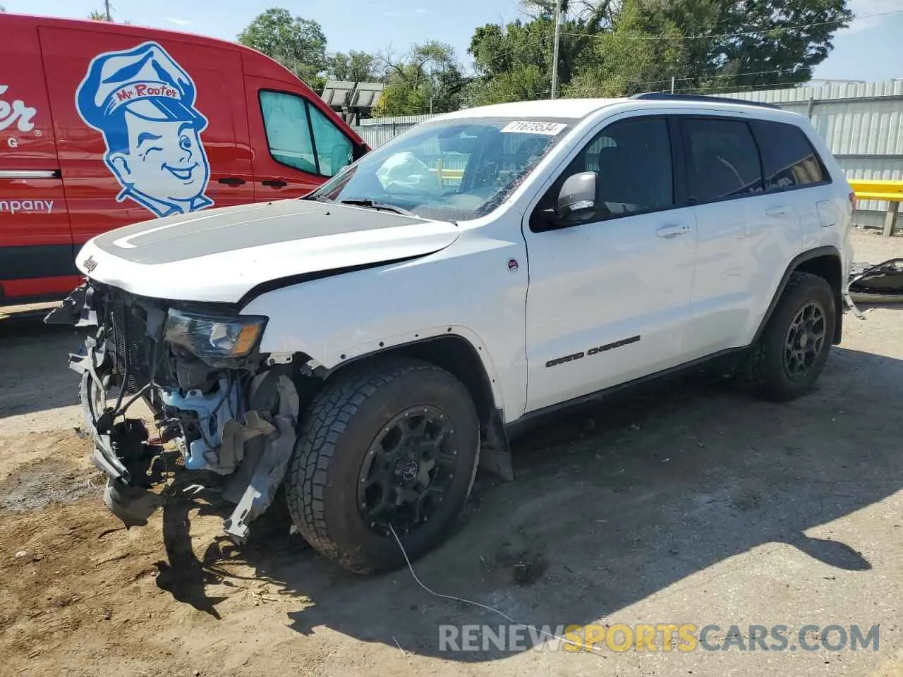 1 Photograph of a damaged car 1C4RJFLT5KC625573 JEEP GRAND CHER 2019