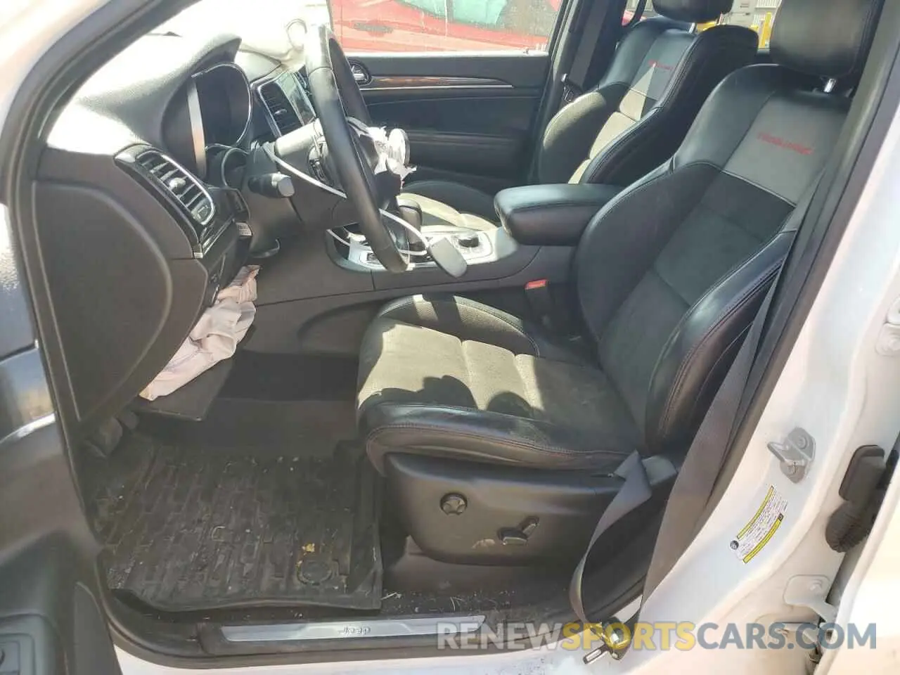 7 Photograph of a damaged car 1C4RJFLT5KC625573 JEEP GRAND CHER 2019