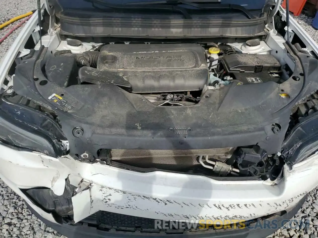 12 Photograph of a damaged car 1C4PJLCB6LD525488 JEEP GRAND CHER 2020