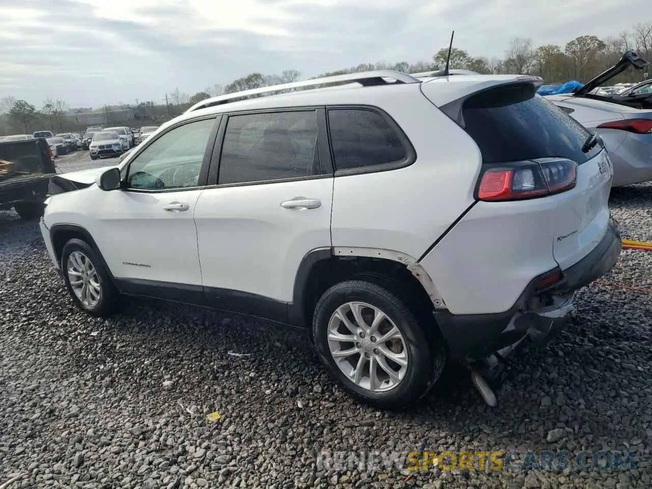 2 Photograph of a damaged car 1C4PJLCB6LD525488 JEEP GRAND CHER 2020
