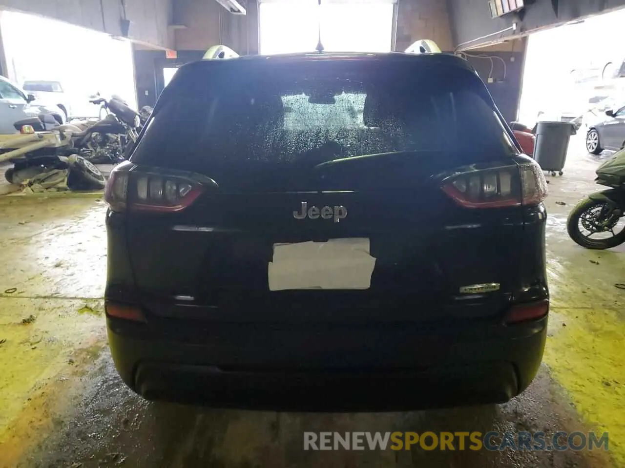 6 Photograph of a damaged car 1C4PJLCB9LD511455 JEEP GRAND CHER 2020