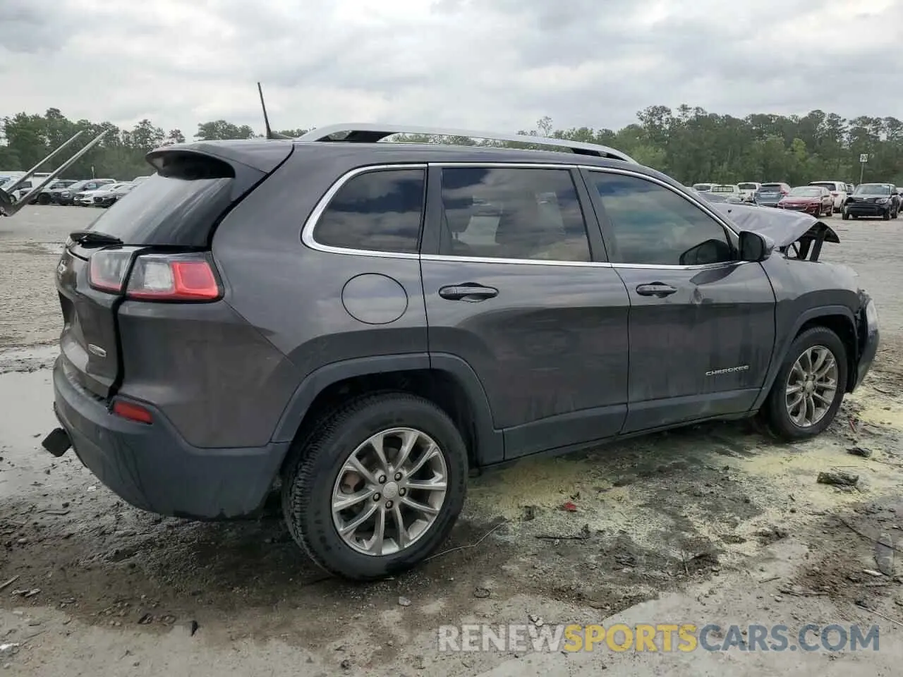 3 Photograph of a damaged car 1C4PJLLB2LD528551 JEEP GRAND CHER 2020