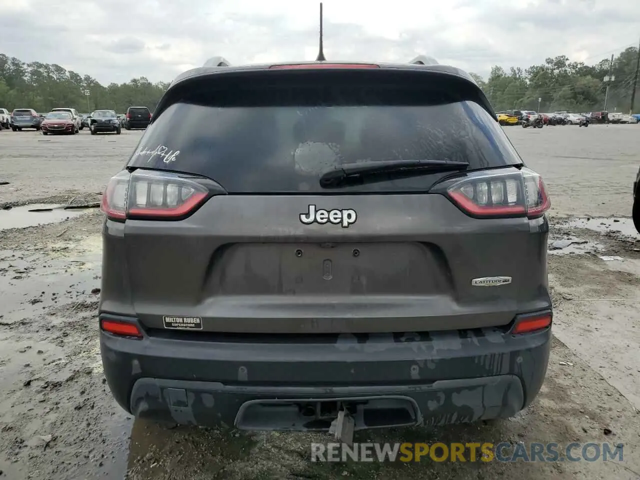 6 Photograph of a damaged car 1C4PJLLB2LD528551 JEEP GRAND CHER 2020