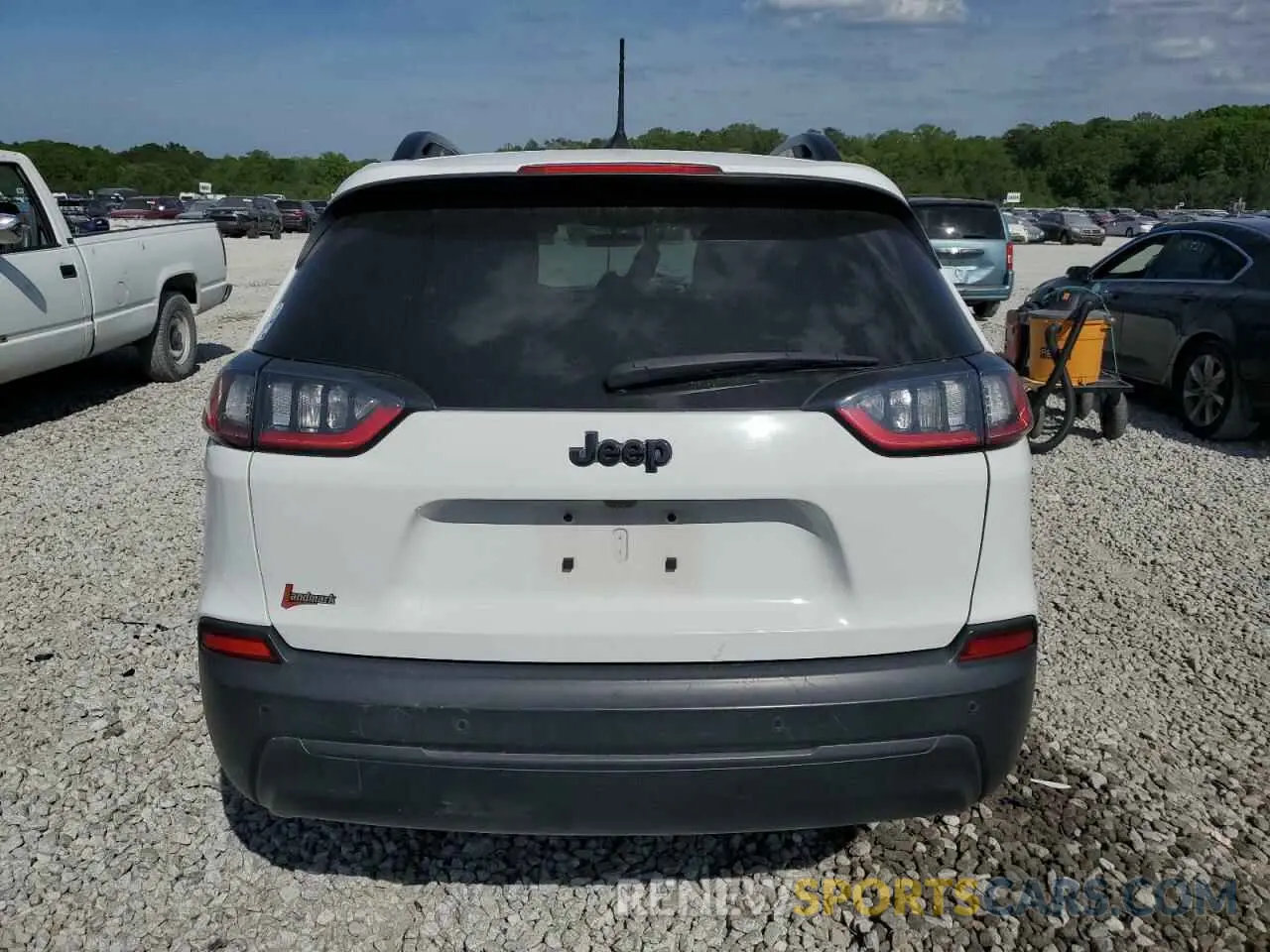 6 Photograph of a damaged car 1C4PJLLB6LD560905 JEEP GRAND CHER 2020