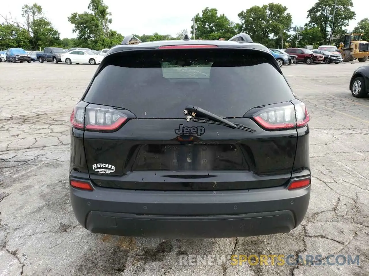 6 Photograph of a damaged car 1C4PJLLB8LD548822 JEEP GRAND CHER 2020