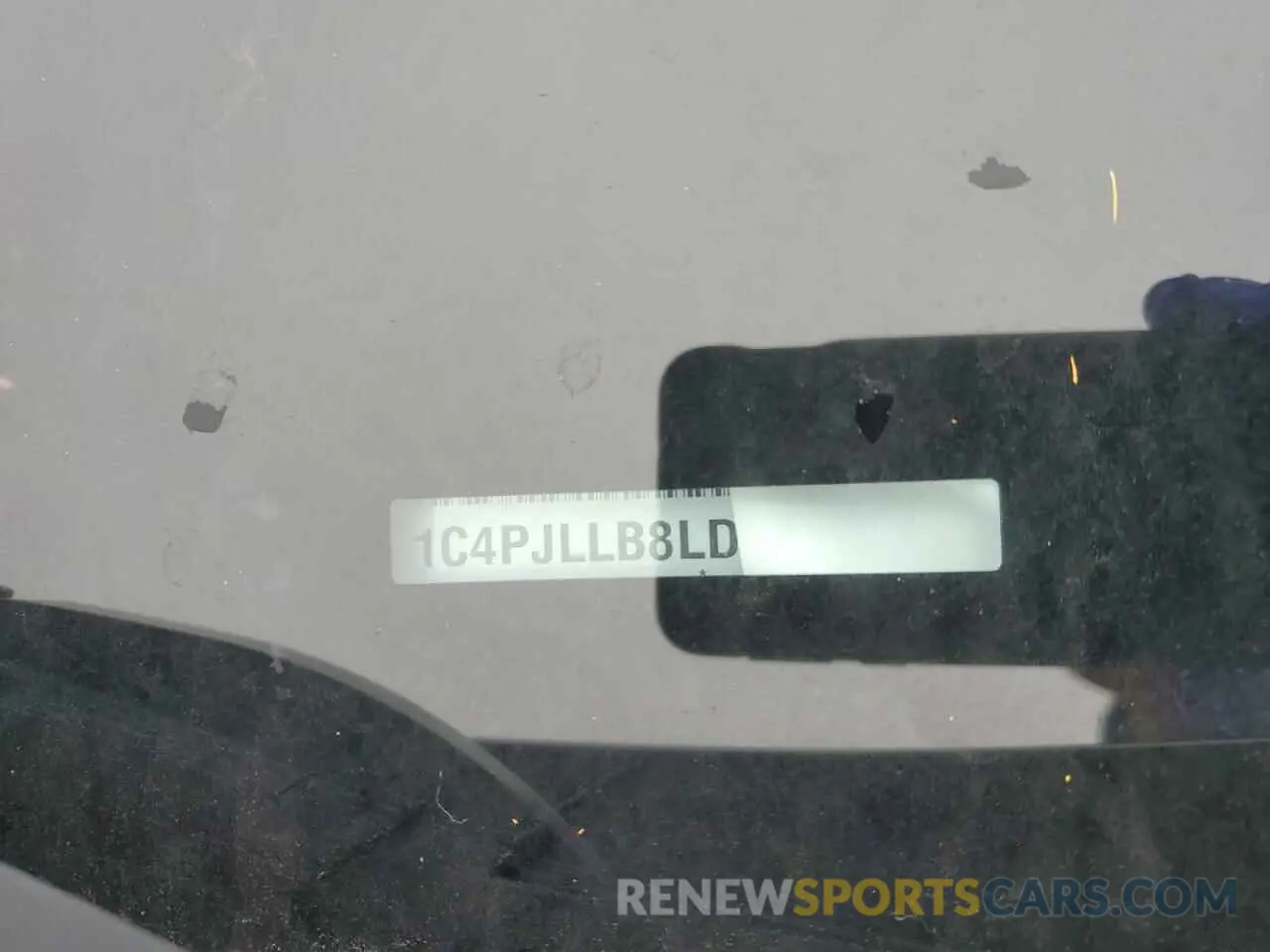 13 Photograph of a damaged car 1C4PJLLB8LD580928 JEEP GRAND CHER 2020
