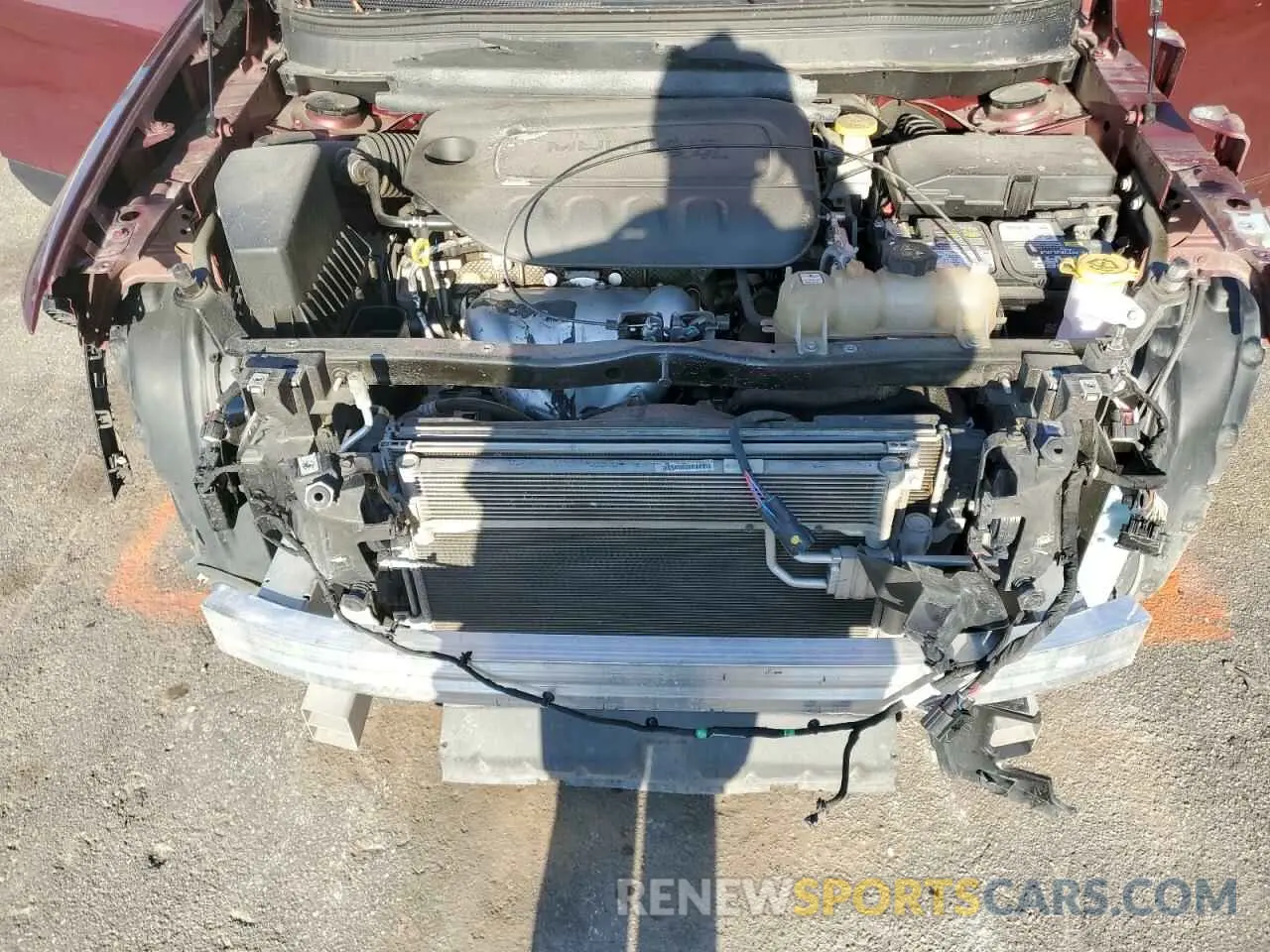 12 Photograph of a damaged car 1C4PJMCB1LD615721 JEEP GRAND CHER 2020