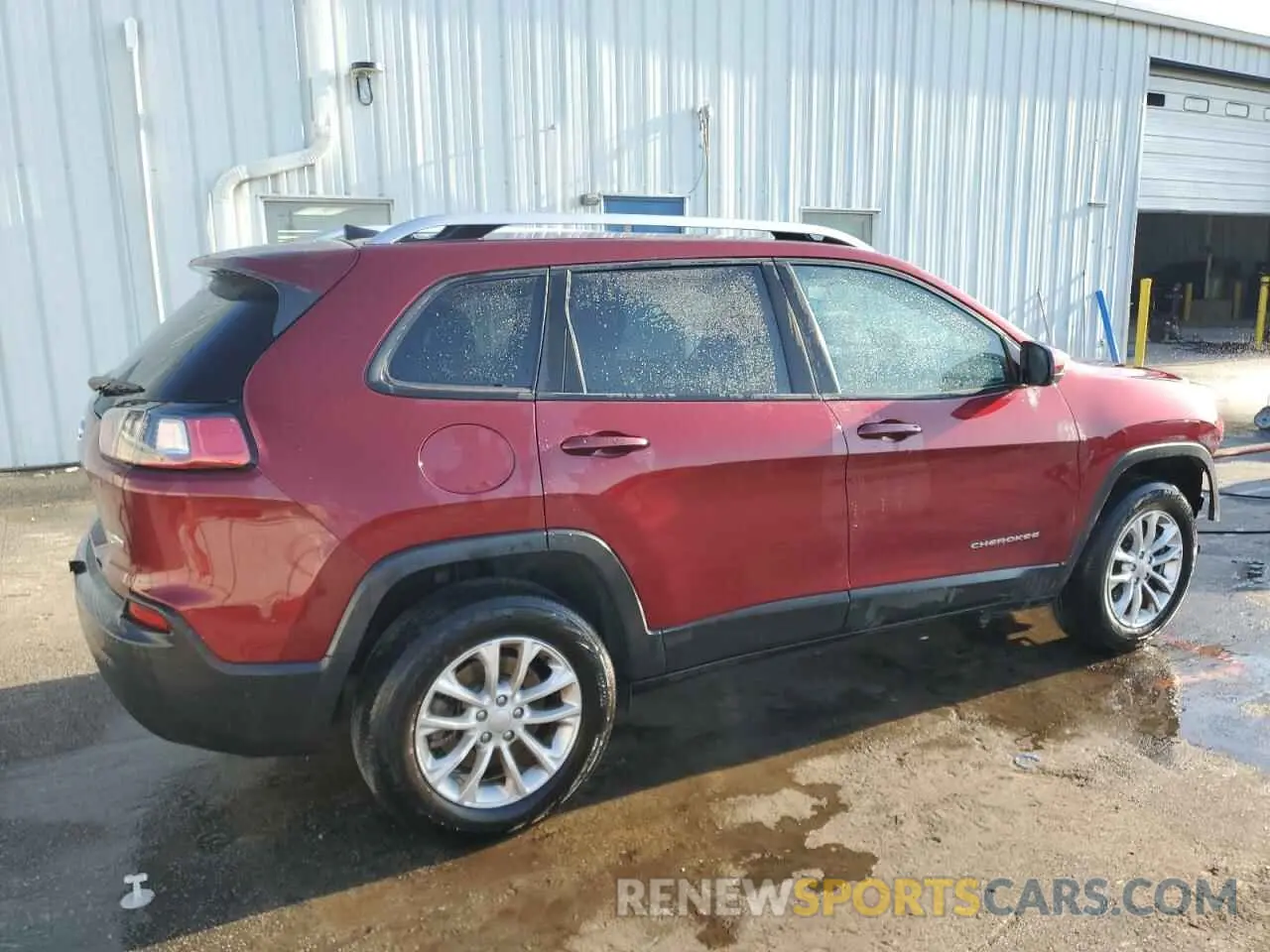 3 Photograph of a damaged car 1C4PJMCB1LD615721 JEEP GRAND CHER 2020