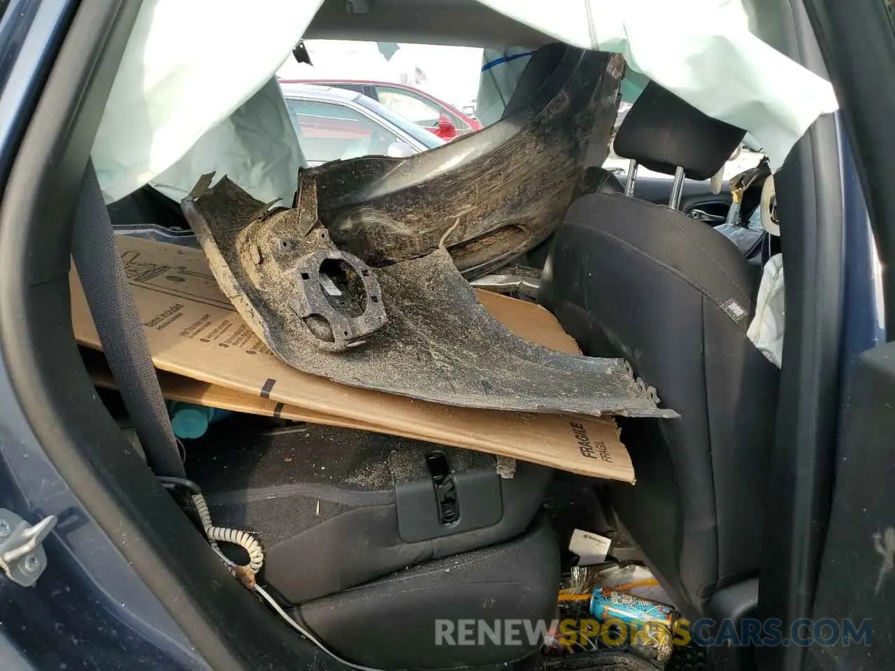 12 Photograph of a damaged car 1C4PJMCB6LD640520 JEEP GRAND CHER 2020