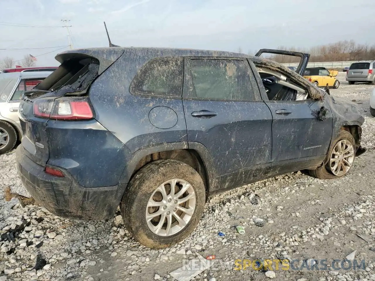 3 Photograph of a damaged car 1C4PJMCB6LD640520 JEEP GRAND CHER 2020