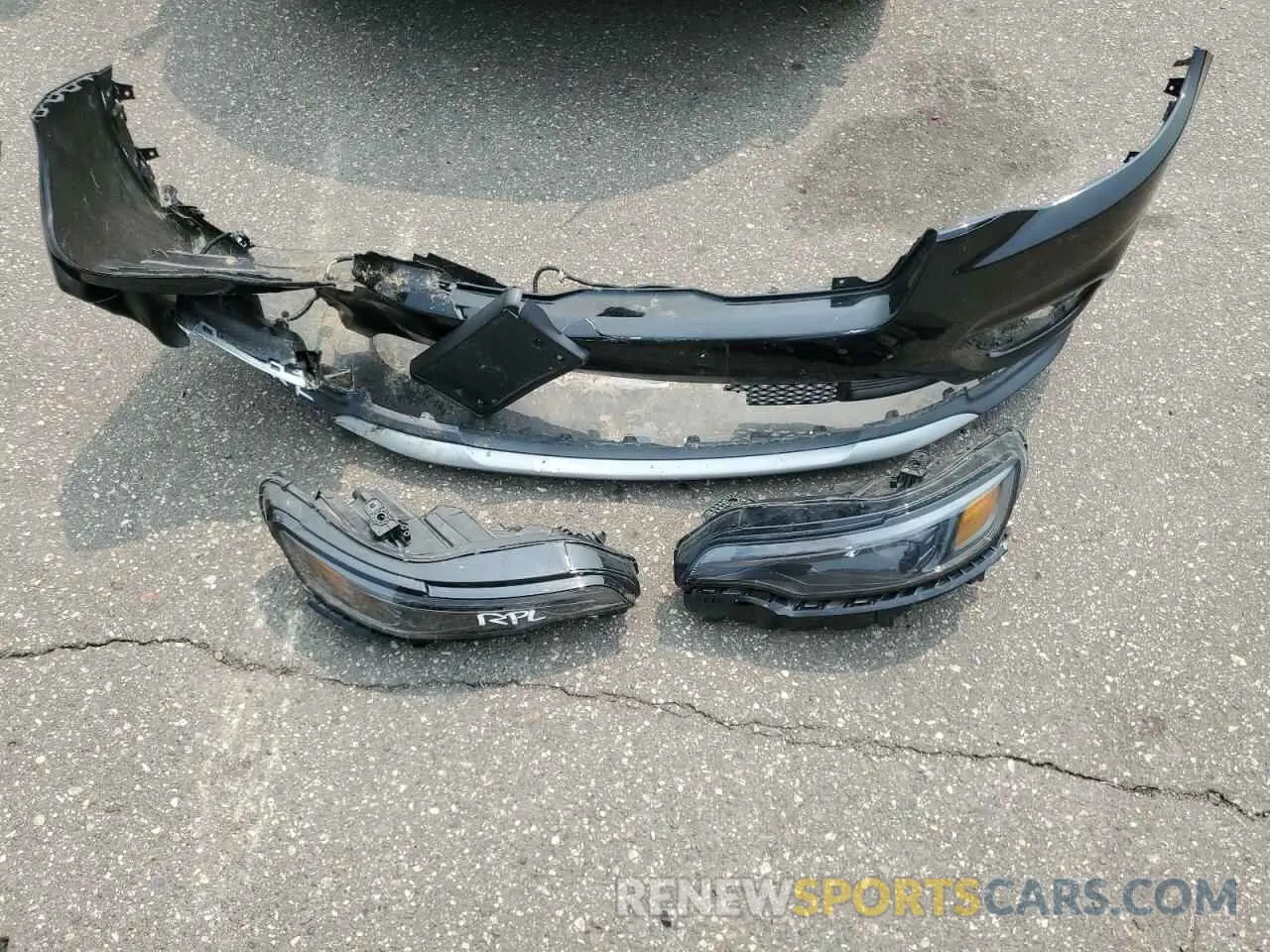13 Photograph of a damaged car 1C4PJMDXXLD579067 JEEP GRAND CHER 2020