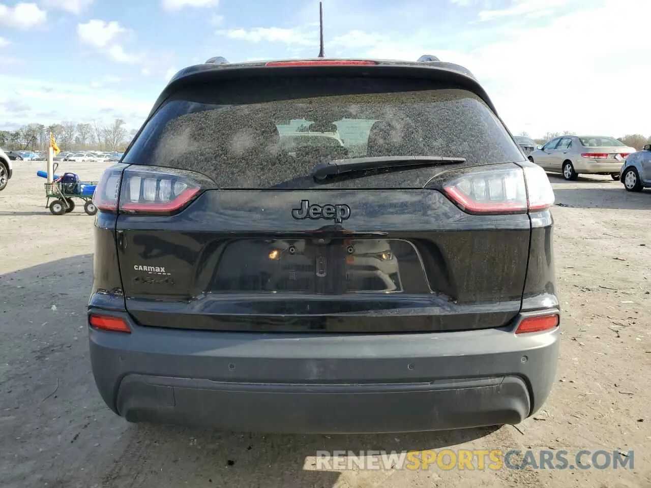 6 Photograph of a damaged car 1C4PJMLB3LD590806 JEEP GRAND CHER 2020