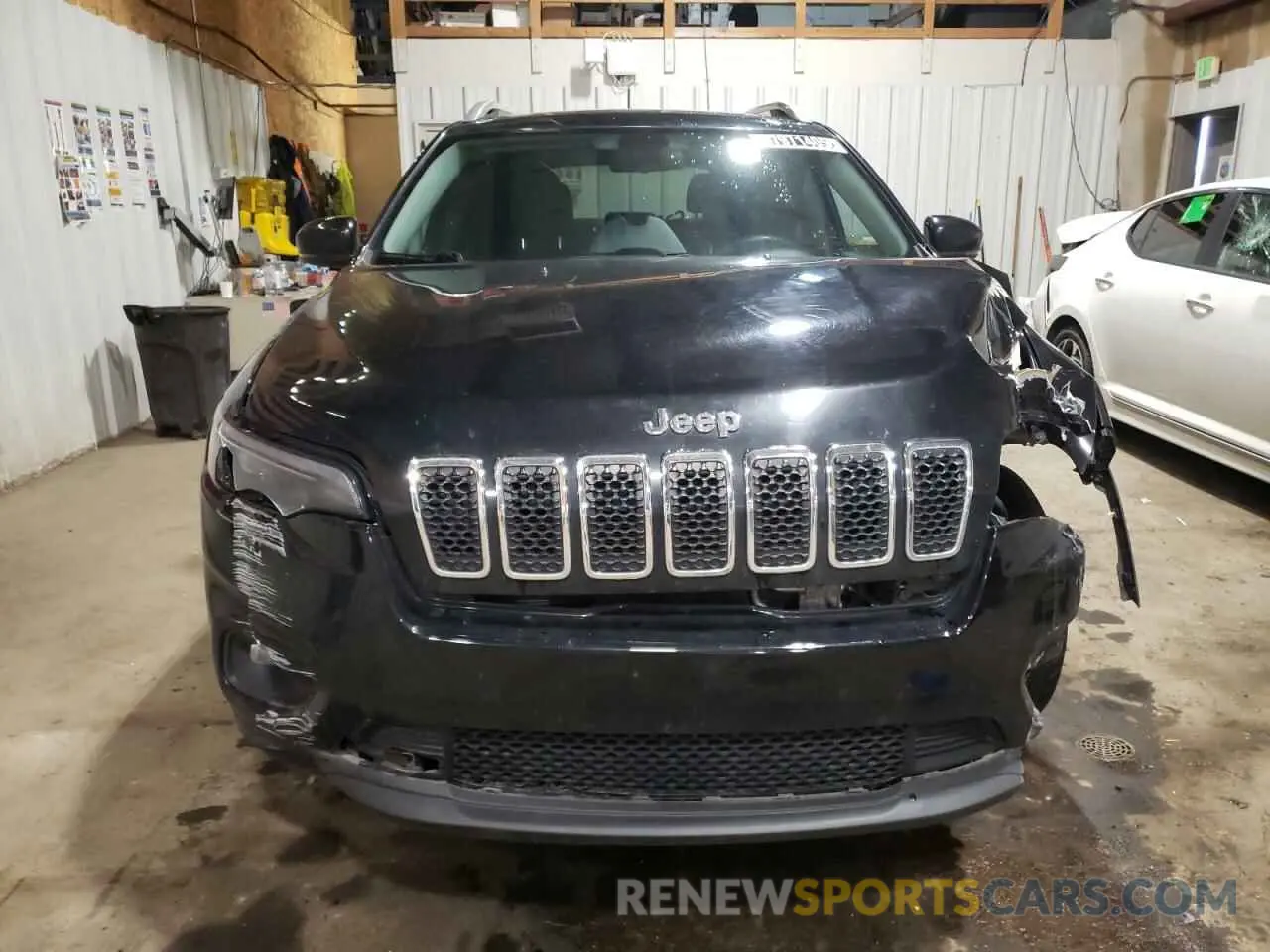 5 Photograph of a damaged car 1C4PJMLB4LD625305 JEEP GRAND CHER 2020