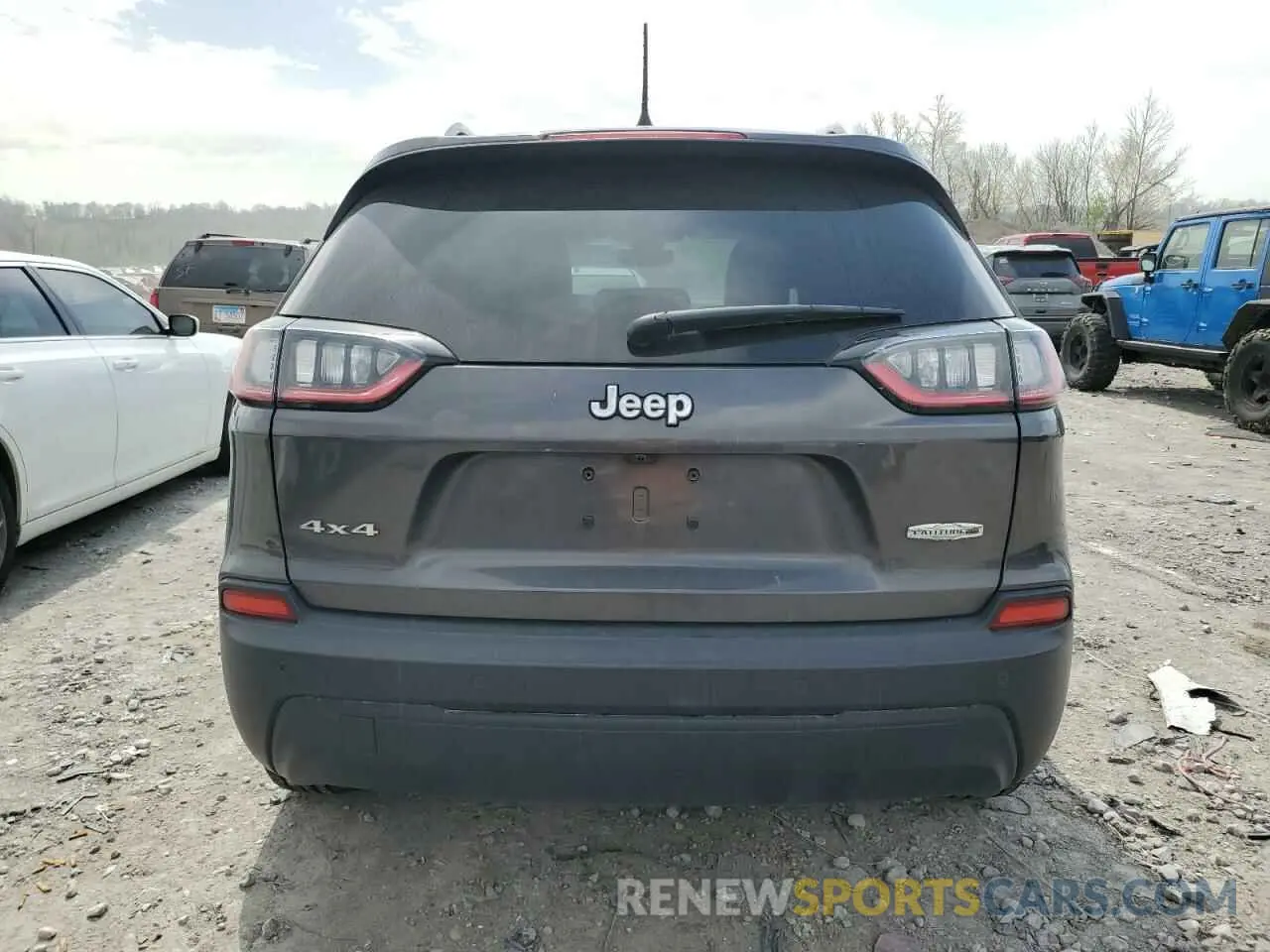 6 Photograph of a damaged car 1C4PJMLB7LD554861 JEEP GRAND CHER 2020