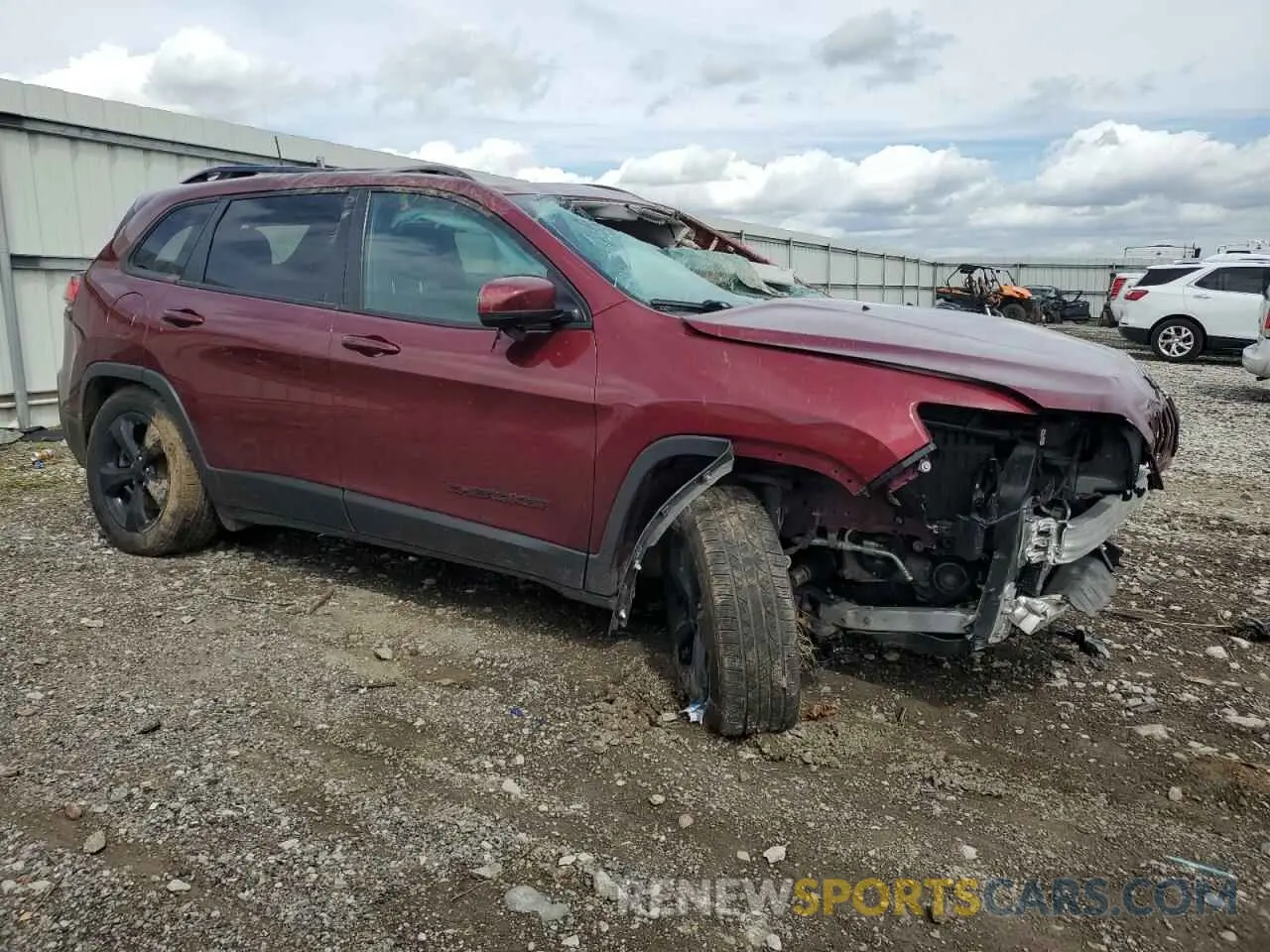 4 Photograph of a damaged car 1C4PJMLB8LD564153 JEEP GRAND CHER 2020