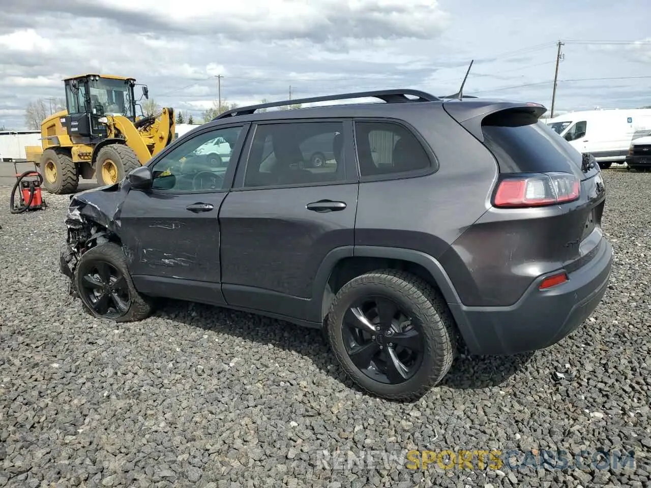 2 Photograph of a damaged car 1C4PJMLB9LD581981 JEEP GRAND CHER 2020