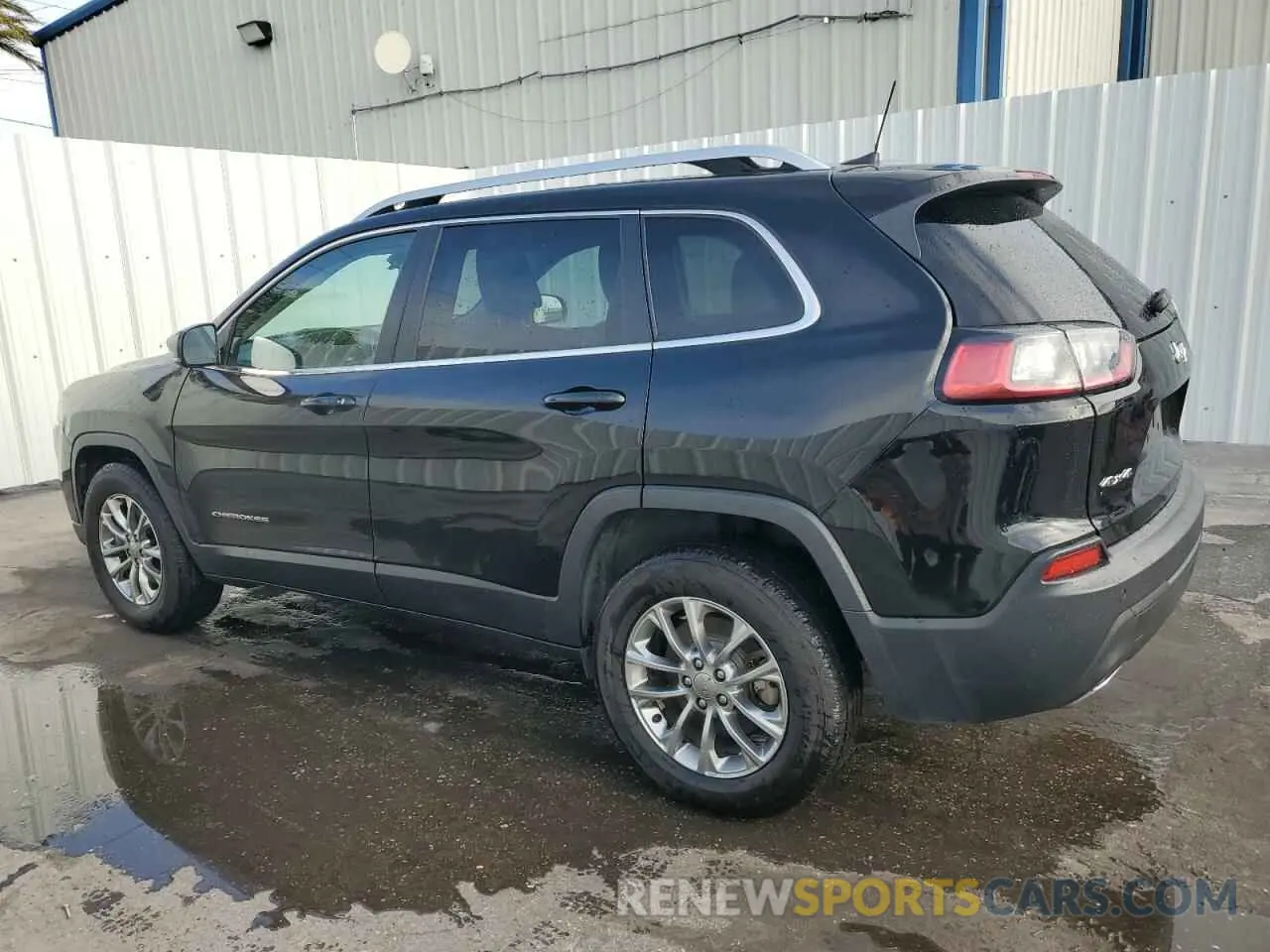 2 Photograph of a damaged car 1C4PJMLX0LD640671 JEEP GRAND CHER 2020
